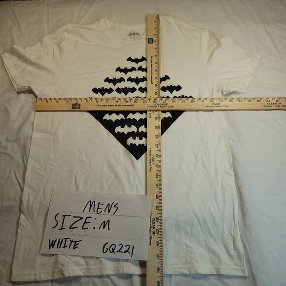 DC Batman Short Sleeve Graphic Crew Neck T Shirt Mens Size Medium M White - Picture 6 of 9